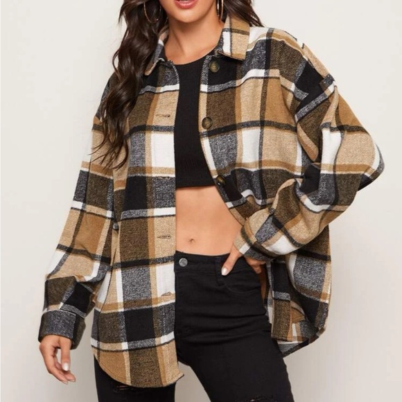 SHEIN LUNE Plaid Curved Hem Longline
Overshirt - Picture 4 of 7